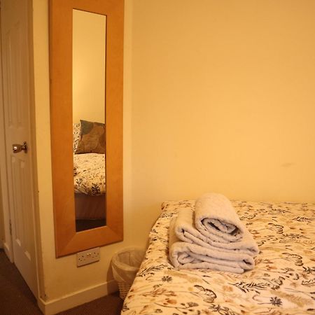 3 Bedrooms Flat In Central Edinburgh Old Town Sleeps 6 מראה חיצוני תמונה