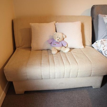 3 Bedrooms Flat In Central Edinburgh Old Town Sleeps 6 מראה חיצוני תמונה