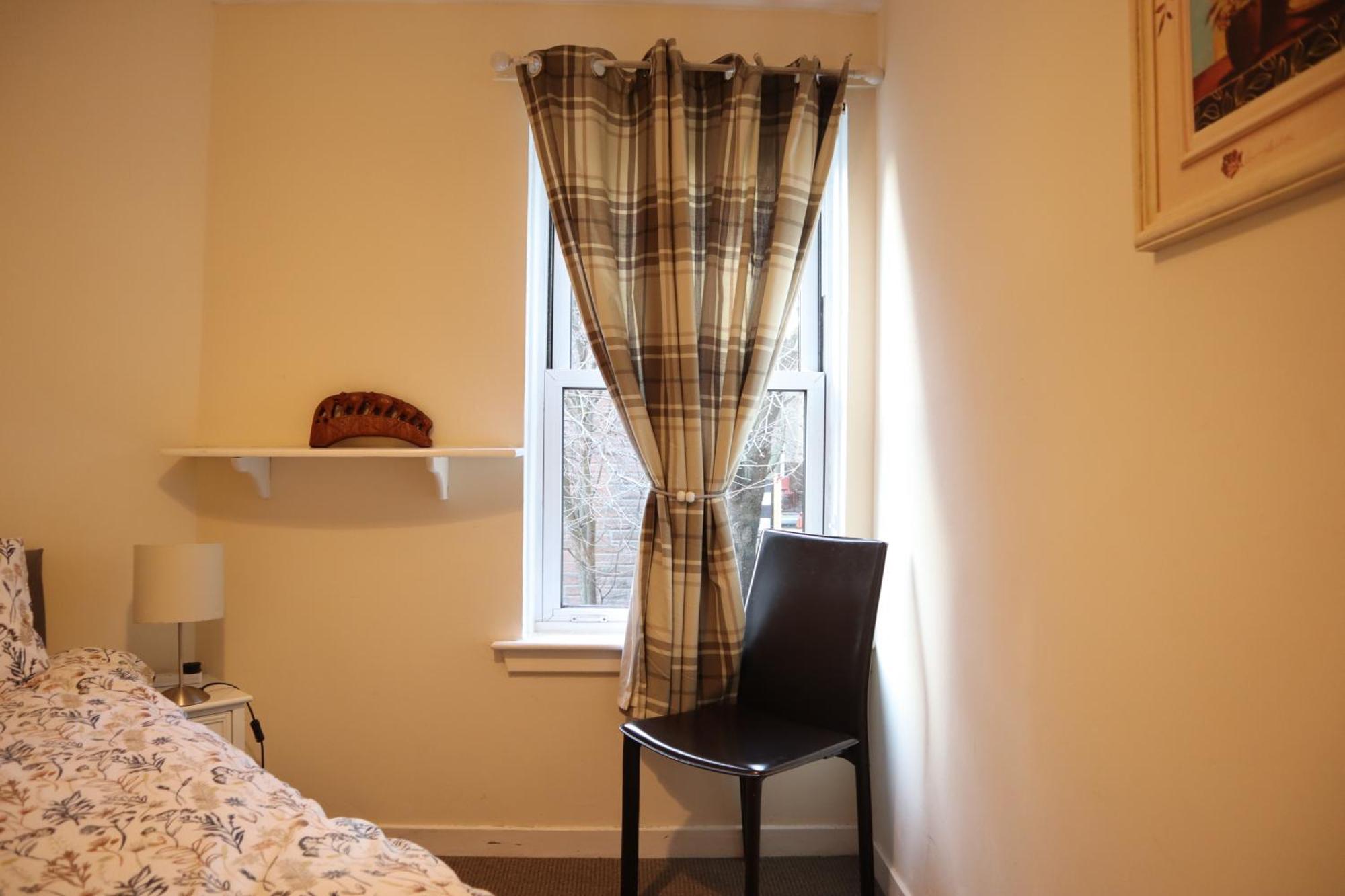 3 Bedrooms Flat In Central Edinburgh Old Town Sleeps 6 מראה חיצוני תמונה