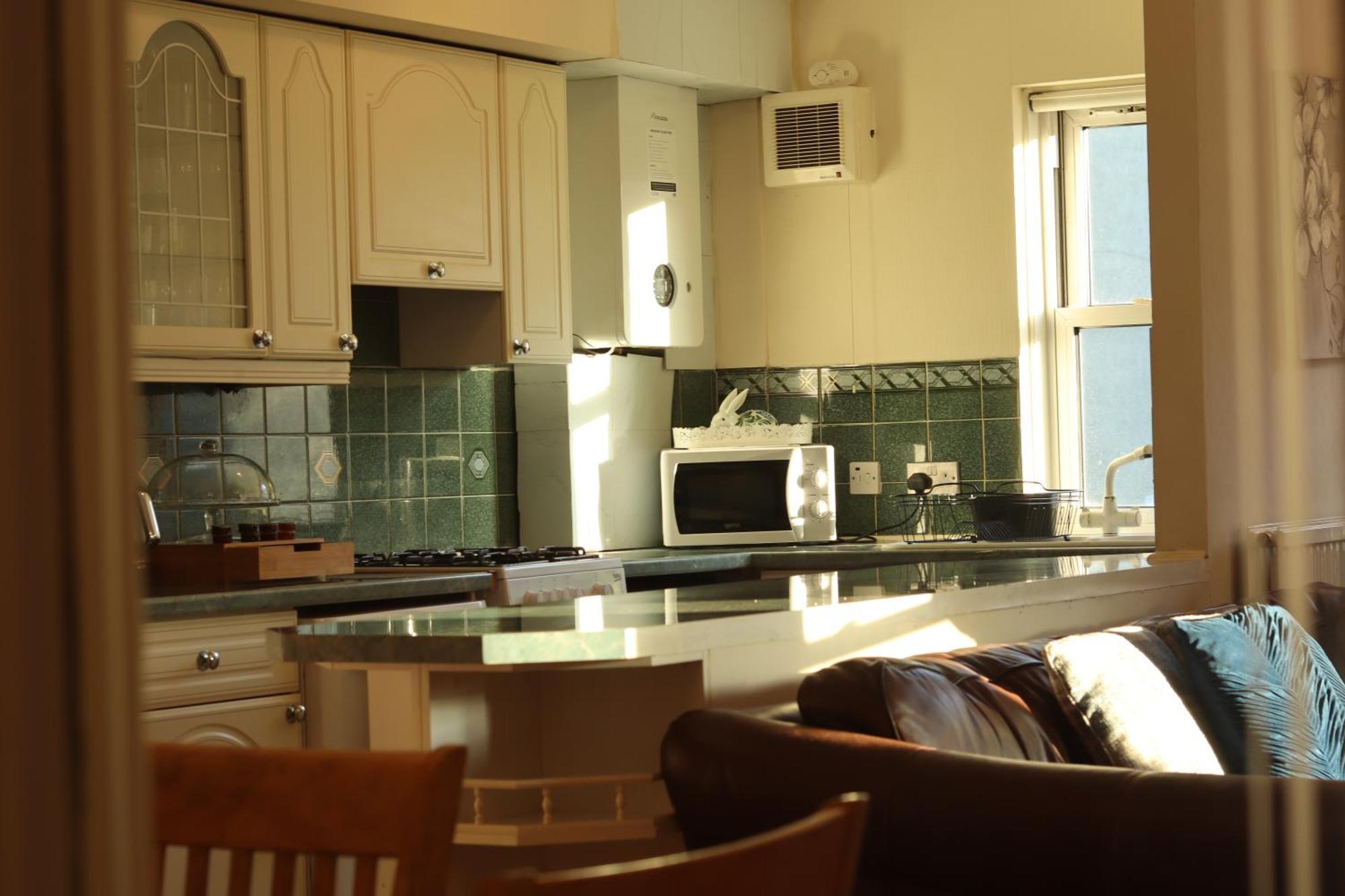 3 Bedrooms Flat In Central Edinburgh Old Town Sleeps 6 מראה חיצוני תמונה