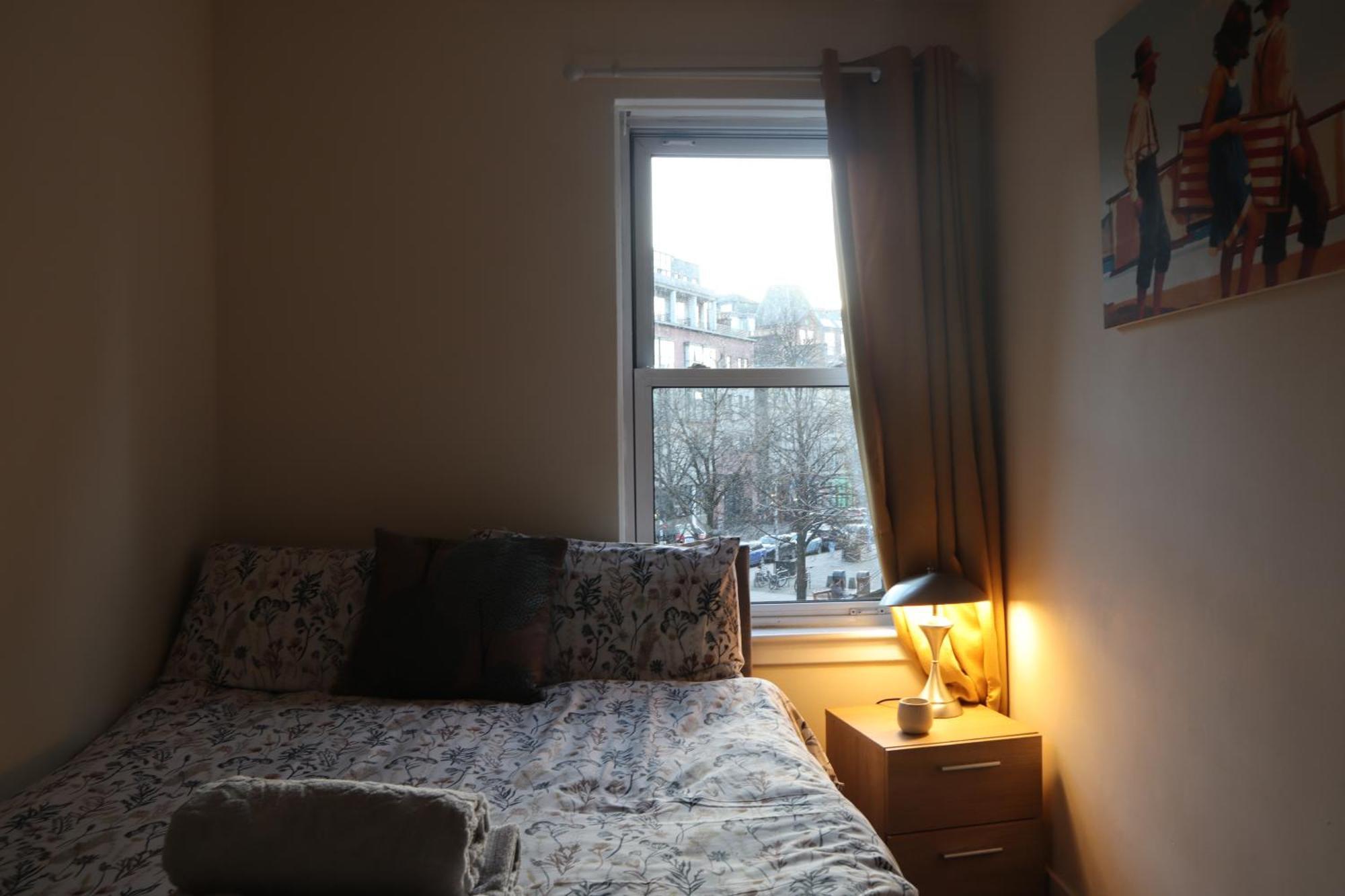 3 Bedrooms Flat In Central Edinburgh Old Town Sleeps 6 מראה חיצוני תמונה
