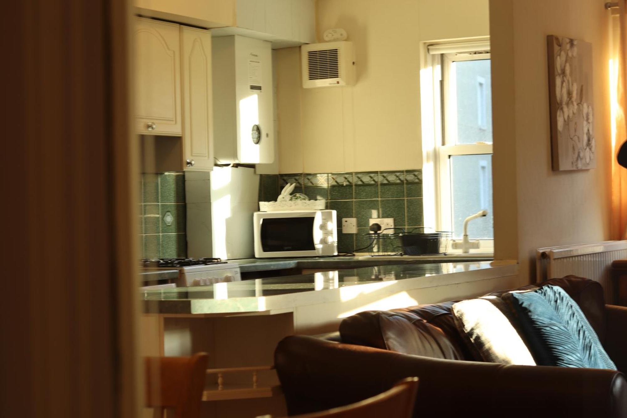 3 Bedrooms Flat In Central Edinburgh Old Town Sleeps 6 מראה חיצוני תמונה