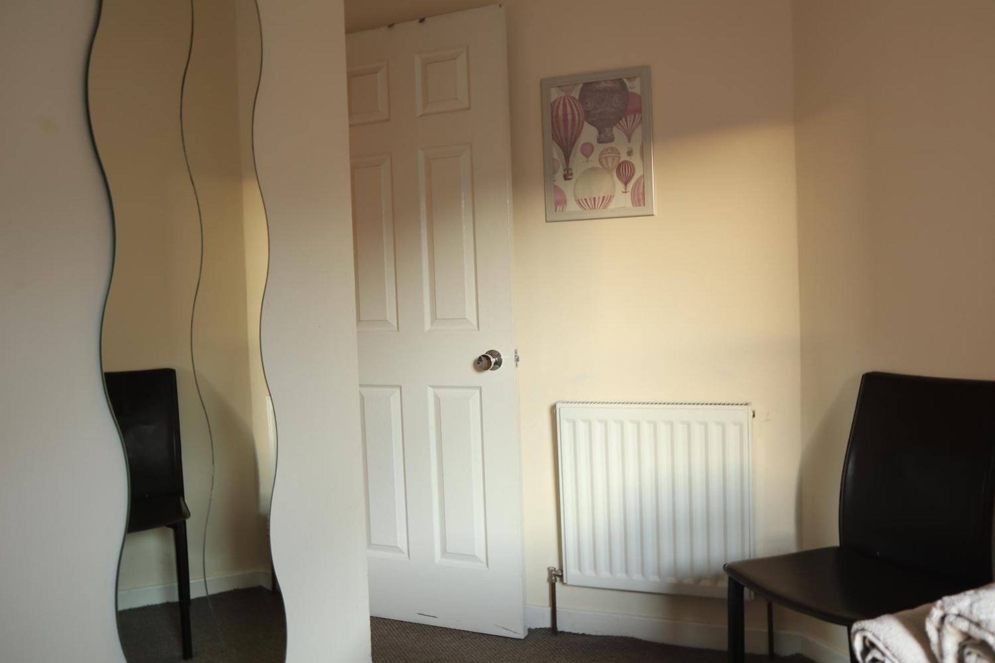 3 Bedrooms Flat In Central Edinburgh Old Town Sleeps 6 מראה חיצוני תמונה